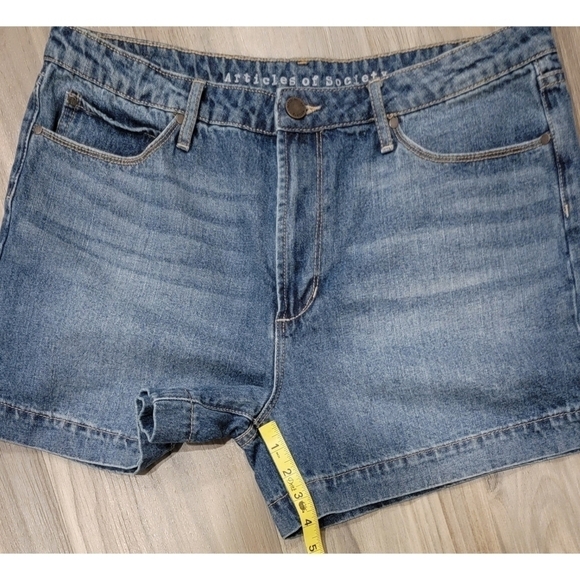 Articles of Society Denim Shorts - Picture 3 of 10
